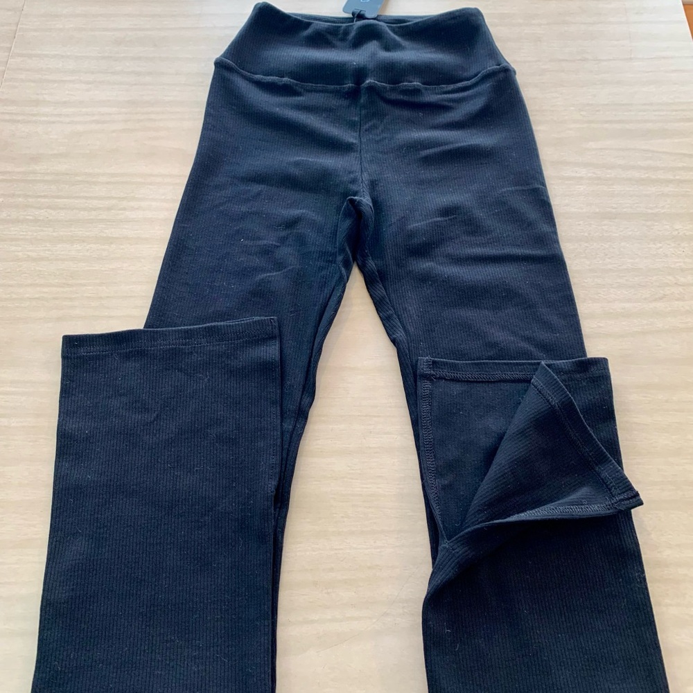 🍄3/29🍄Kuwalla Black Leggings